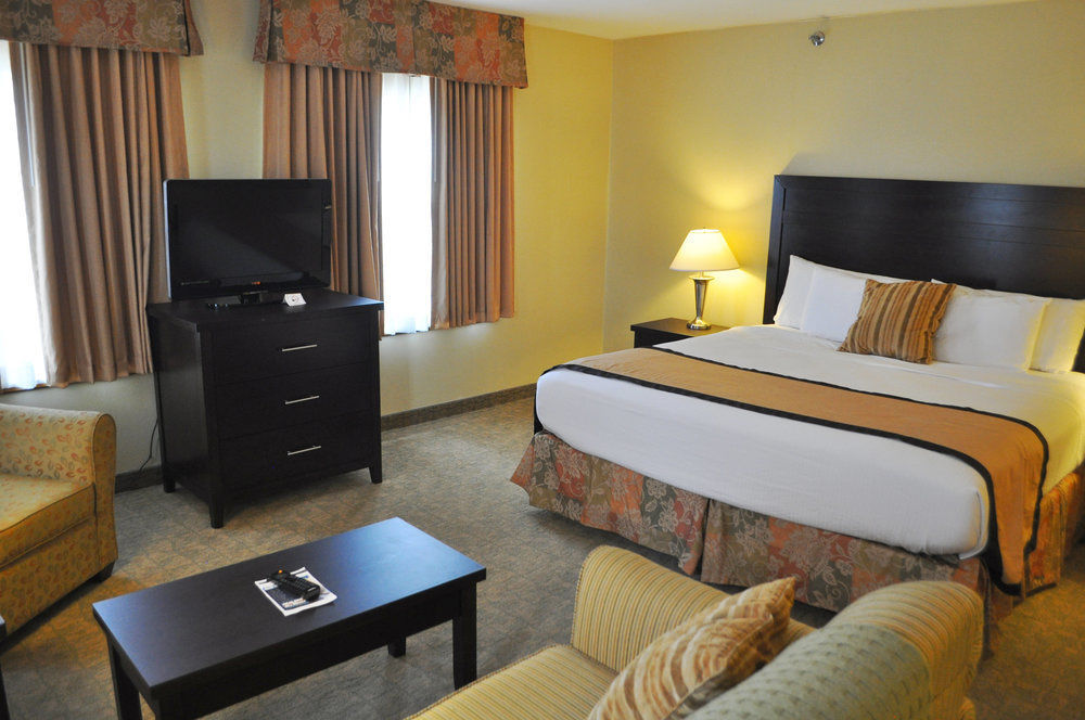 Sackets Harbor Harbor House Inn מראה חיצוני תמונה
