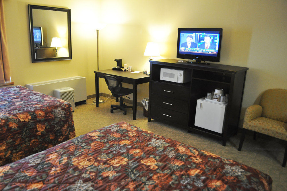 Sackets Harbor Harbor House Inn מראה חיצוני תמונה